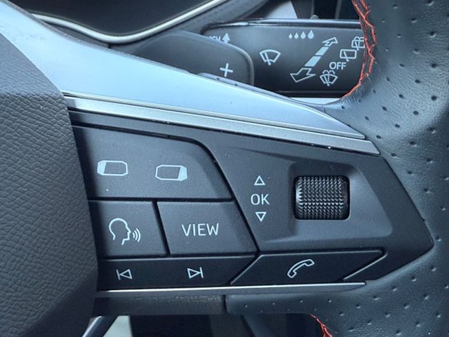 Arona FR 1.0 TSI DSG Navi LED PLA Standheizung