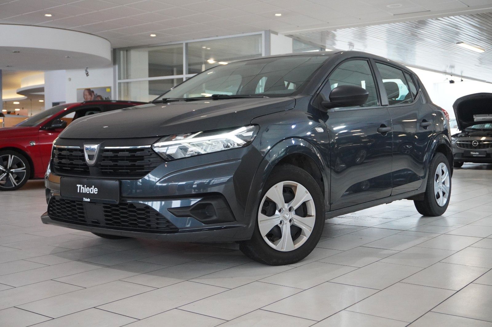 Fahrzeugabbildung Dacia Sandero III 1.0 TCE COMFORT LED/DAB/SHZ/TEMP/AHK