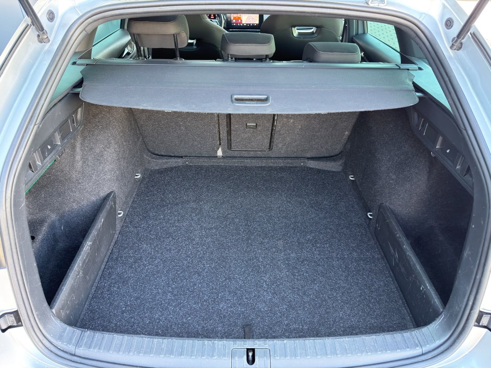 Fahrzeugabbildung SKODA Octavia Combi Sportline*PANO