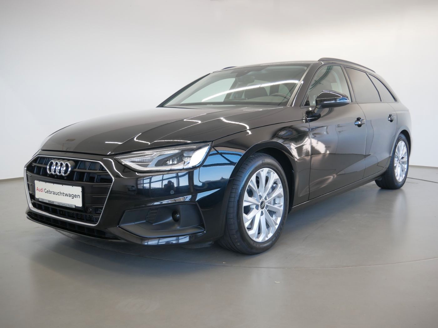 Audi A4 Avant 40 TDI S tro. LED PDC+ SHZ DAB imagem 2