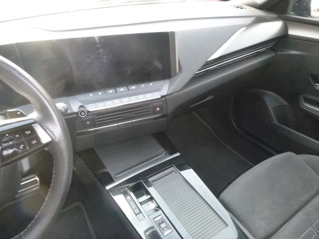 Astra L ST Ultimate Plug-In-Hybrid Automatik AHK