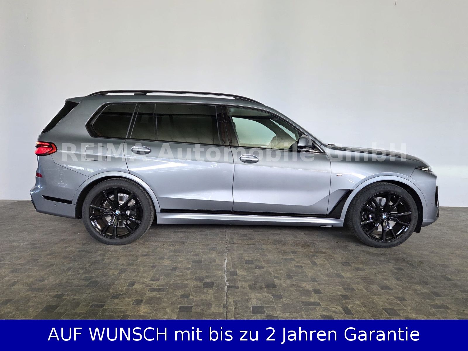Fahrzeugabbildung BMW X7 xDrive 40 d M-Sport, inkl. 5 Jahre Service