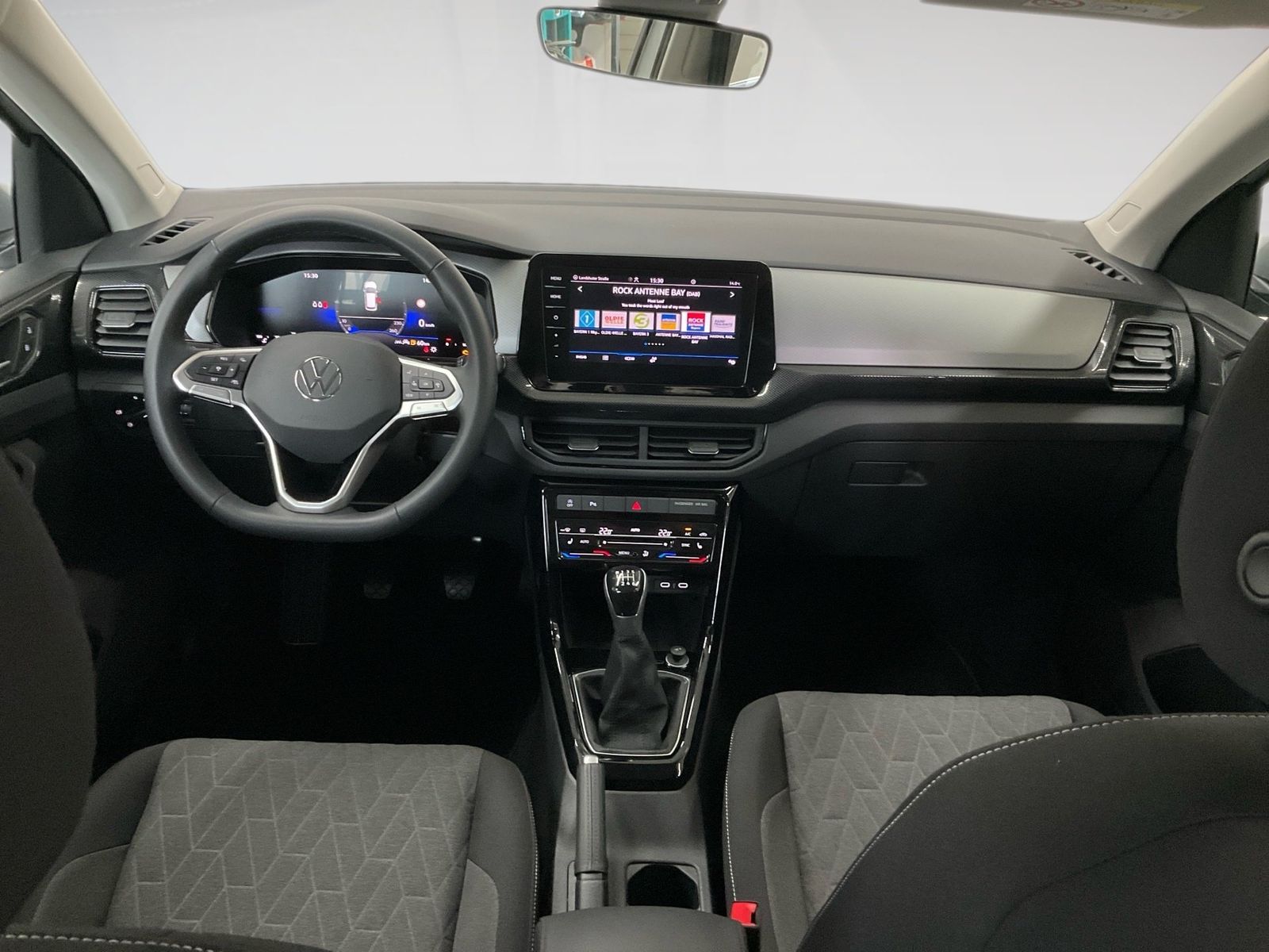 Volkswagen T-Cross - Bild 11