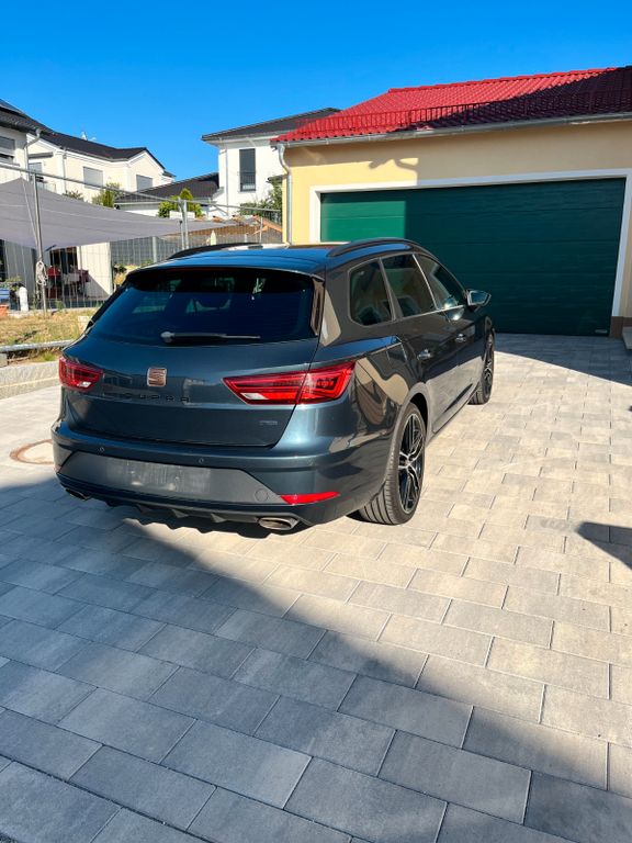 Image of Cupra Leon