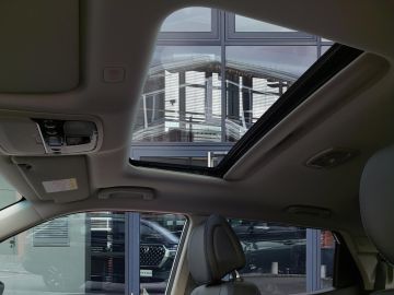 Ssangyong Korando e-Motion Titanium Plus Navi°ACC°RFK°SHZ°