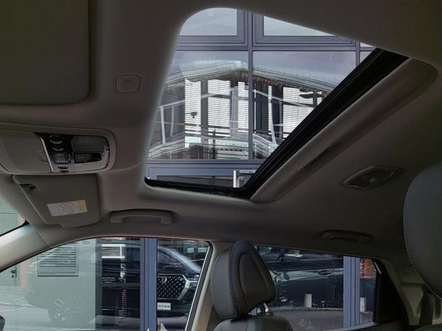 Ssangyong Korando e-Motion Titanium Plus Navi°ACC°RFK°SHZ°