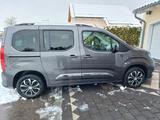 Toyota Proace City 1,2-l-Turbo 96kW L1 Executive Au... - Toyota Proace City aus 2022