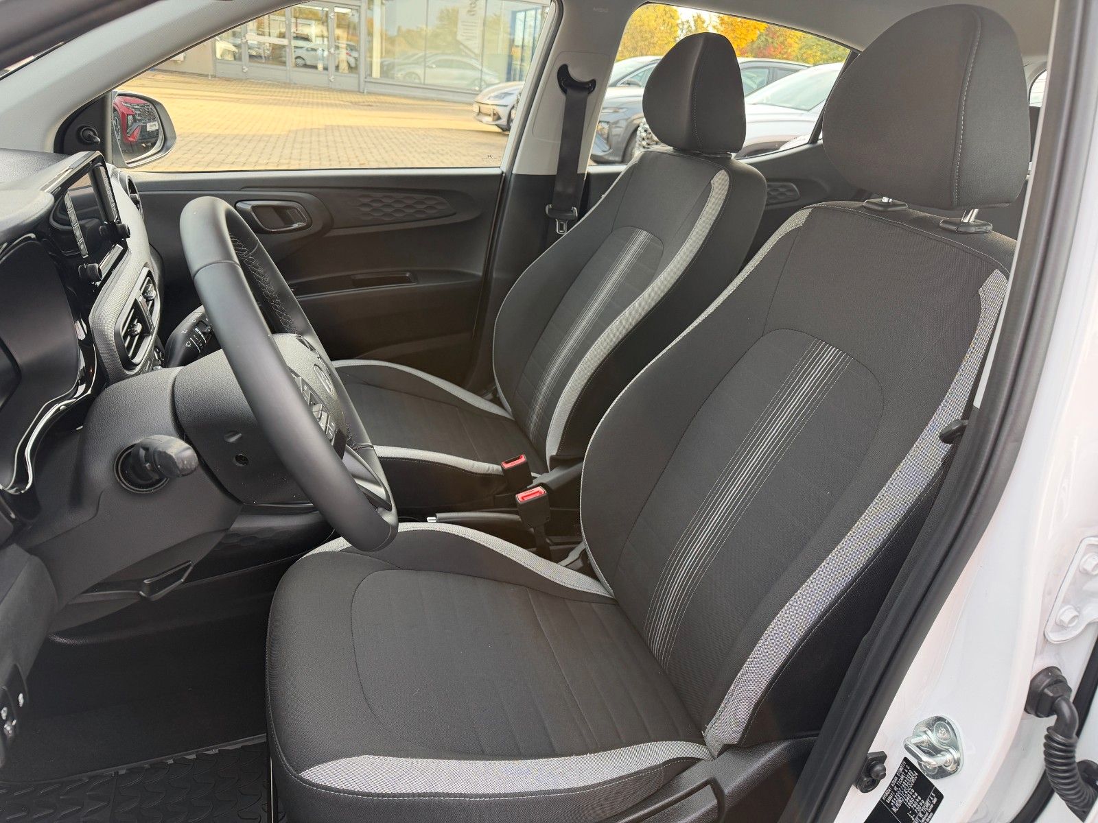 Hyundai i10 – Bild 12
