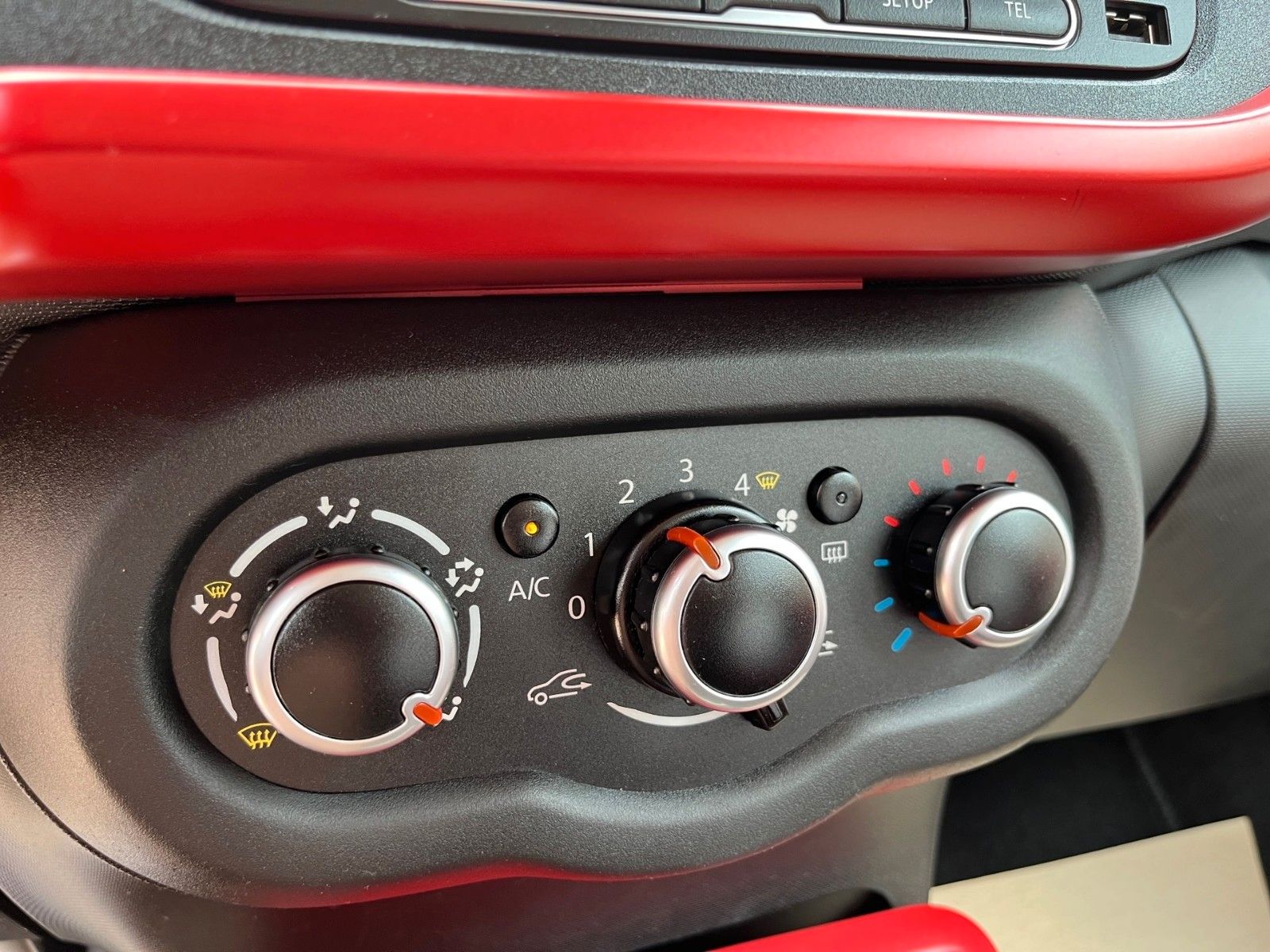 Renault Twingo Dynamique – Bild 14