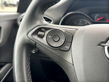 Opel Crossland Elegance Paket 1.2 KAMERA CARPLAY