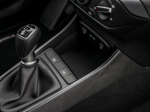 Hyundai Bayon 1.0 Select 2WD Kamera Navi Spurhalteassi.