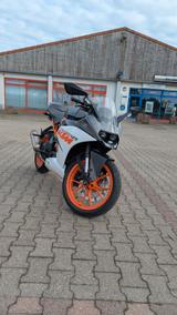 KTM RC 125 - KTM RC 125
