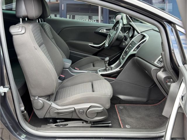 Opel Astra GTC J 2.0 CDTI °Bi-Xenon°SHZ°PDC°AAC°