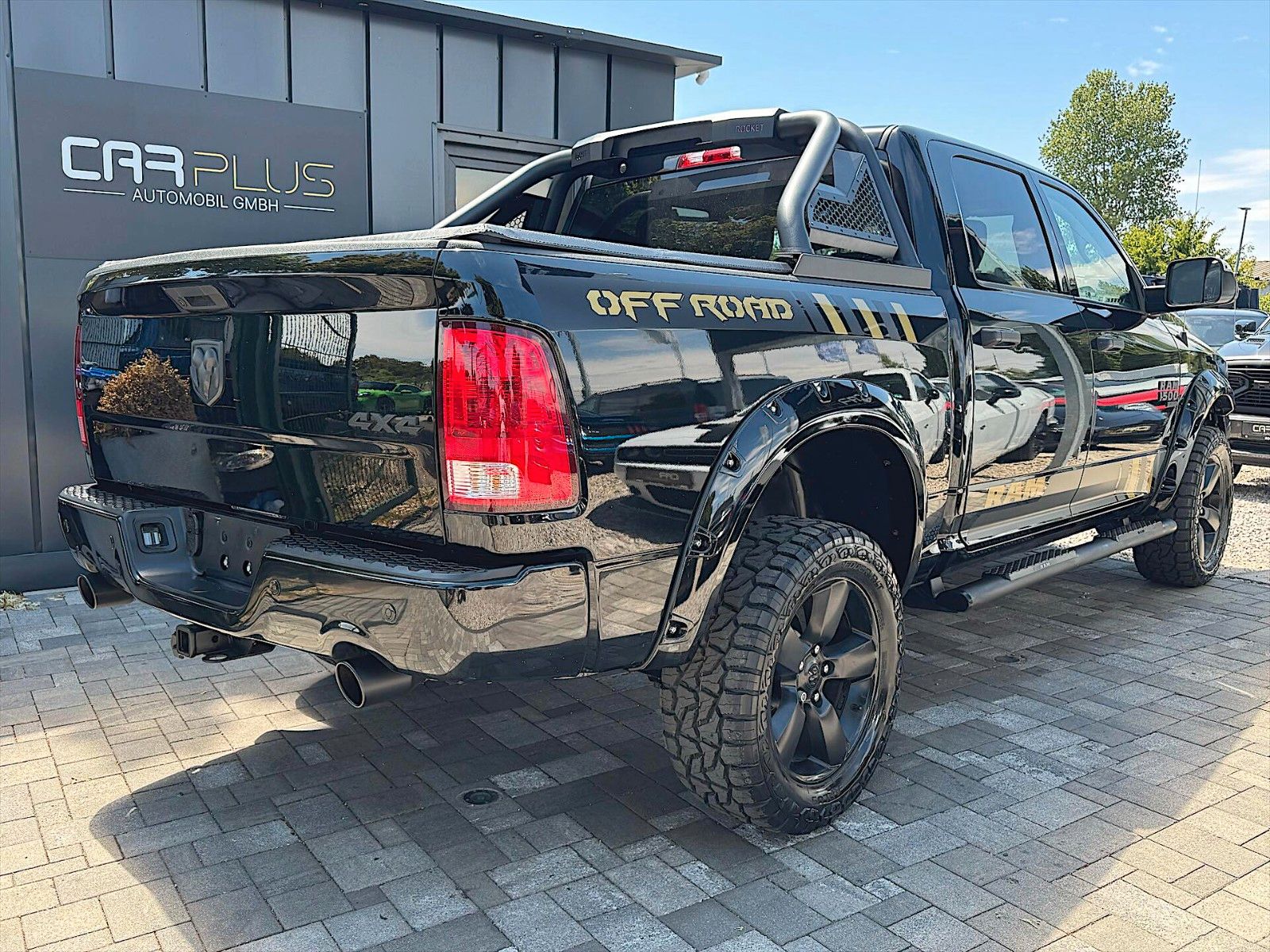 Fahrzeugabbildung Dodge RAM 5.7 V8 HEMI SPORT Offroad NIGHT 4x4 LED