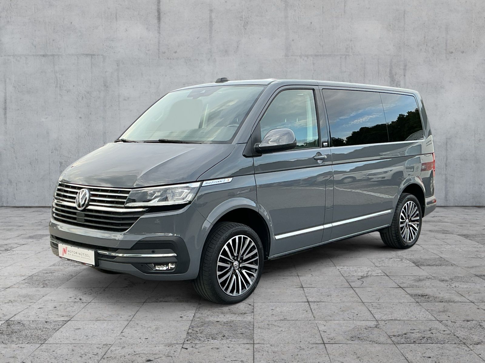 Volkswagen T6.1 Multivan 2.0 TDI DSG GENERATION SIX LED+AHK imagem 2