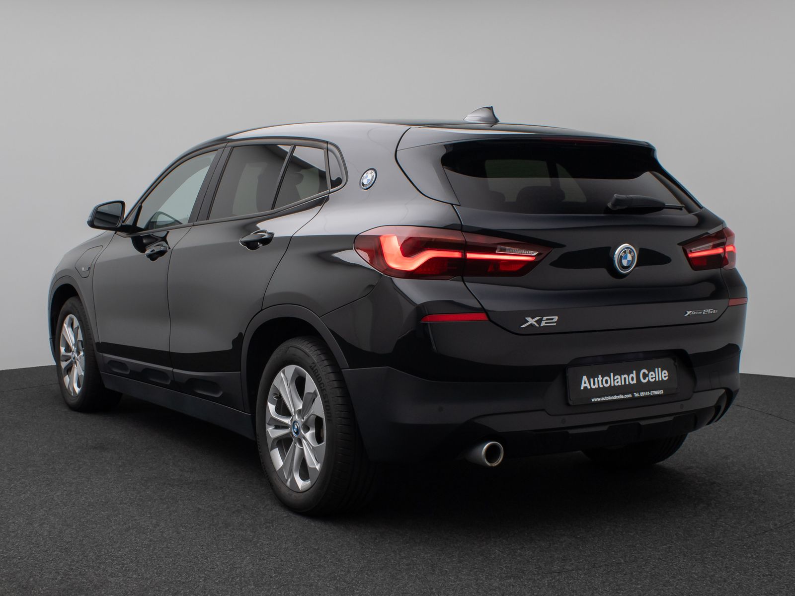 Fahrzeugabbildung BMW X2 xD25e Advantage Stop&Go ParkAss DAB LED Navi