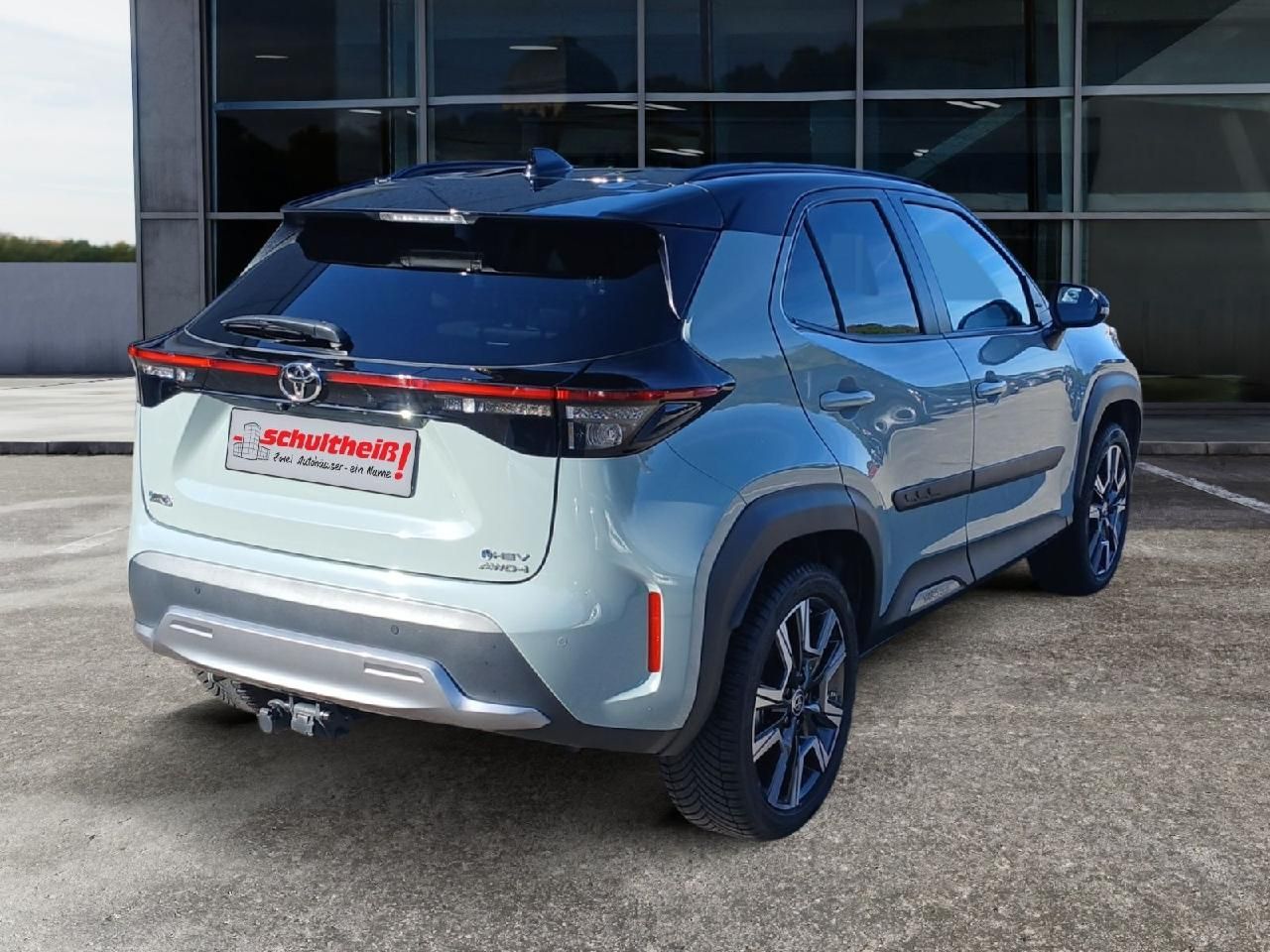 Fahrzeugabbildung Toyota Yaris Cross Hybrid AWD-i Premiere Edition