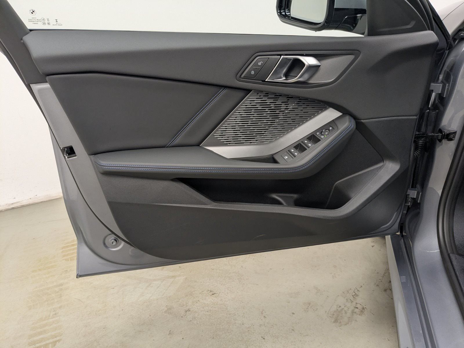 BMW 120 - Bild 11