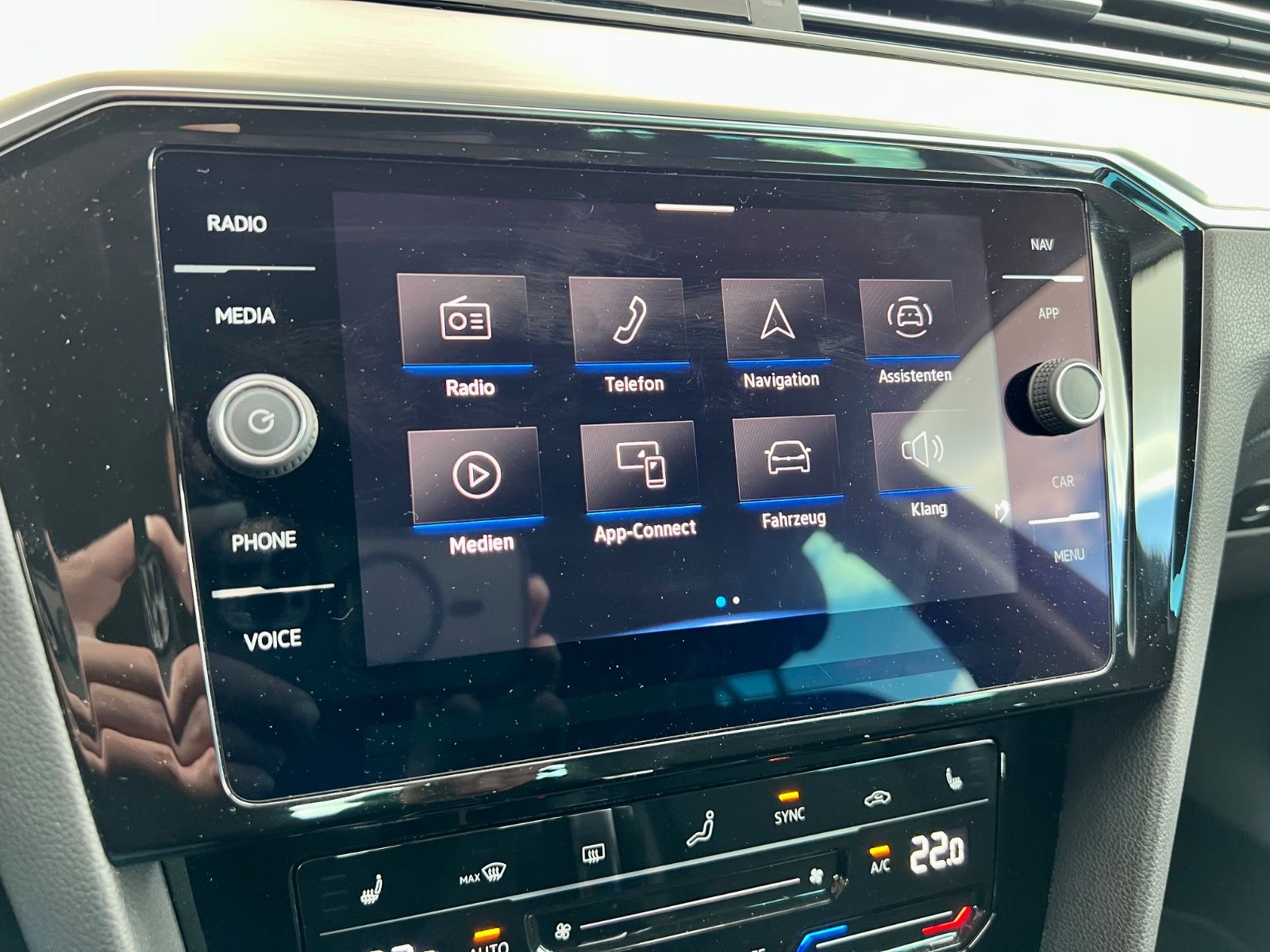 VW Passat Variant Elegance AAC AHK GZJR CARPLAY
