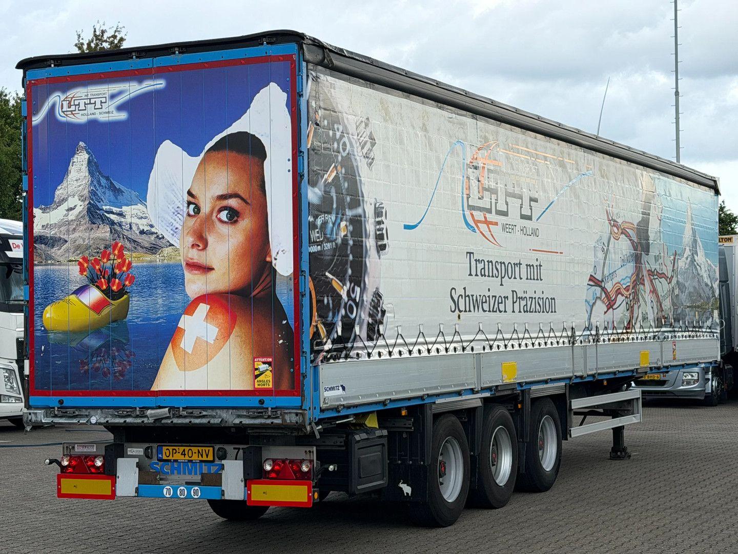 Schmitz Cargobull N/A Schuifzeil met Borden / SAF-Axle / Huckepack