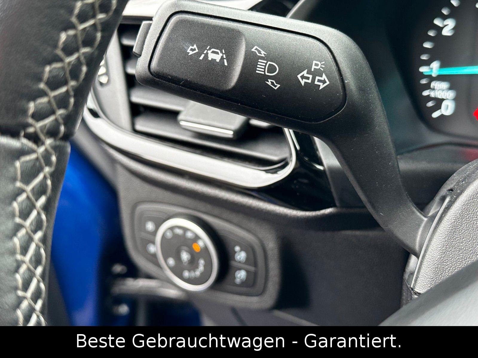 Ford Fiesta 1,0 EcoBoost COOL & CONNECT * NAVI * TOP