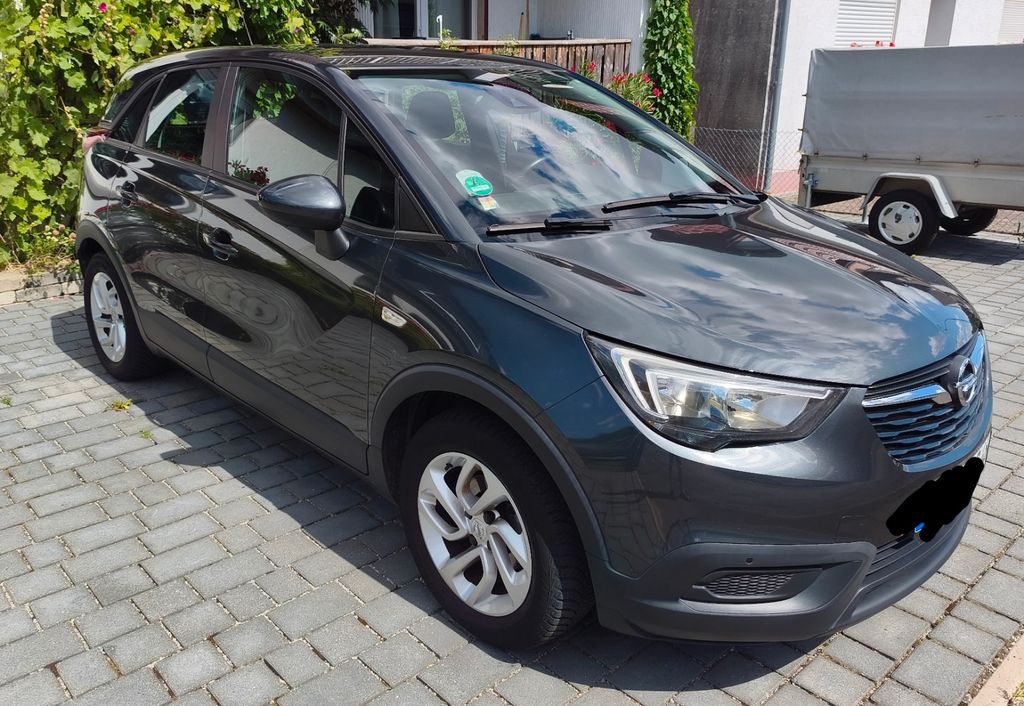 Image of Opel Crossland (X)