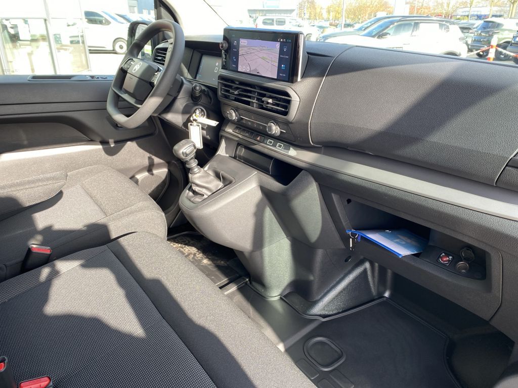 Fahrzeugabbildung Citroën Jumpy 1.5 Diesel 120 M S&S *NAVI*Rückfahrkamera*