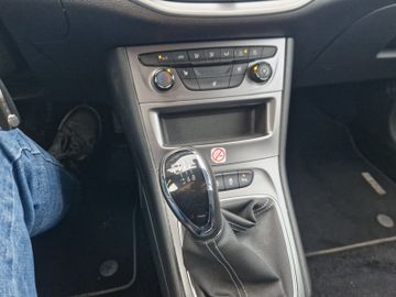 Bild 10 Opel Astra K Sports Tourer 120 Jahre Start/Stop