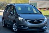 Opel Zafira 7 Sitzer Navi Rückfahrkamer MOTOR NEU PDC - Opel Zafira: Motor