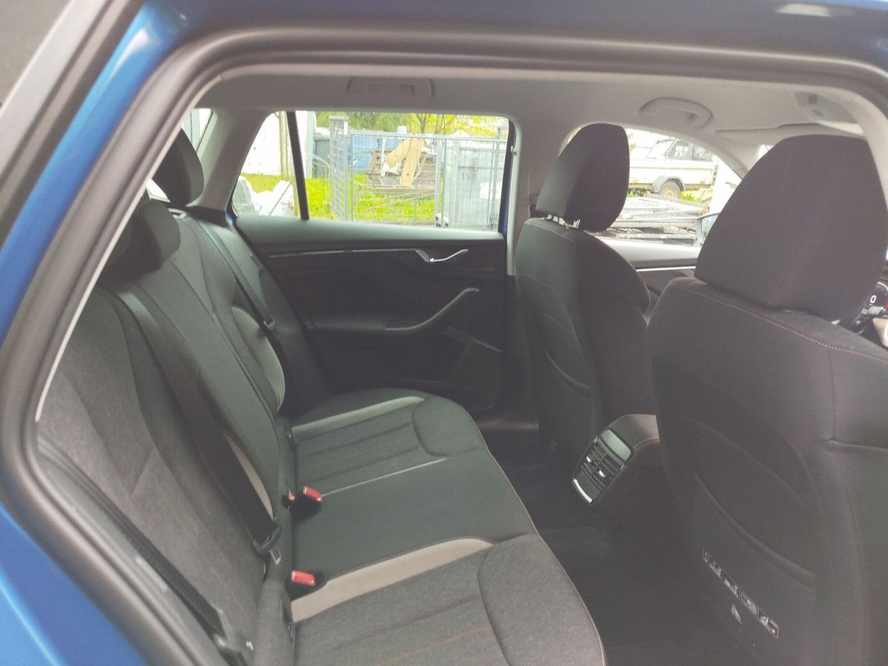 Fahrzeugabbildung SKODA Kamiq Style TS81/1.0 A7F