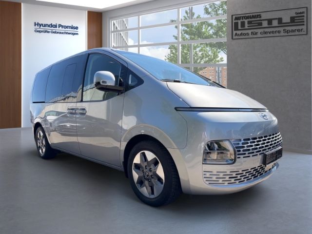 Fahrzeugabbildung Hyundai STARIA 9-Sitzer (MJ23)  2.2 CRDi 8 A/T 2WD (177P
