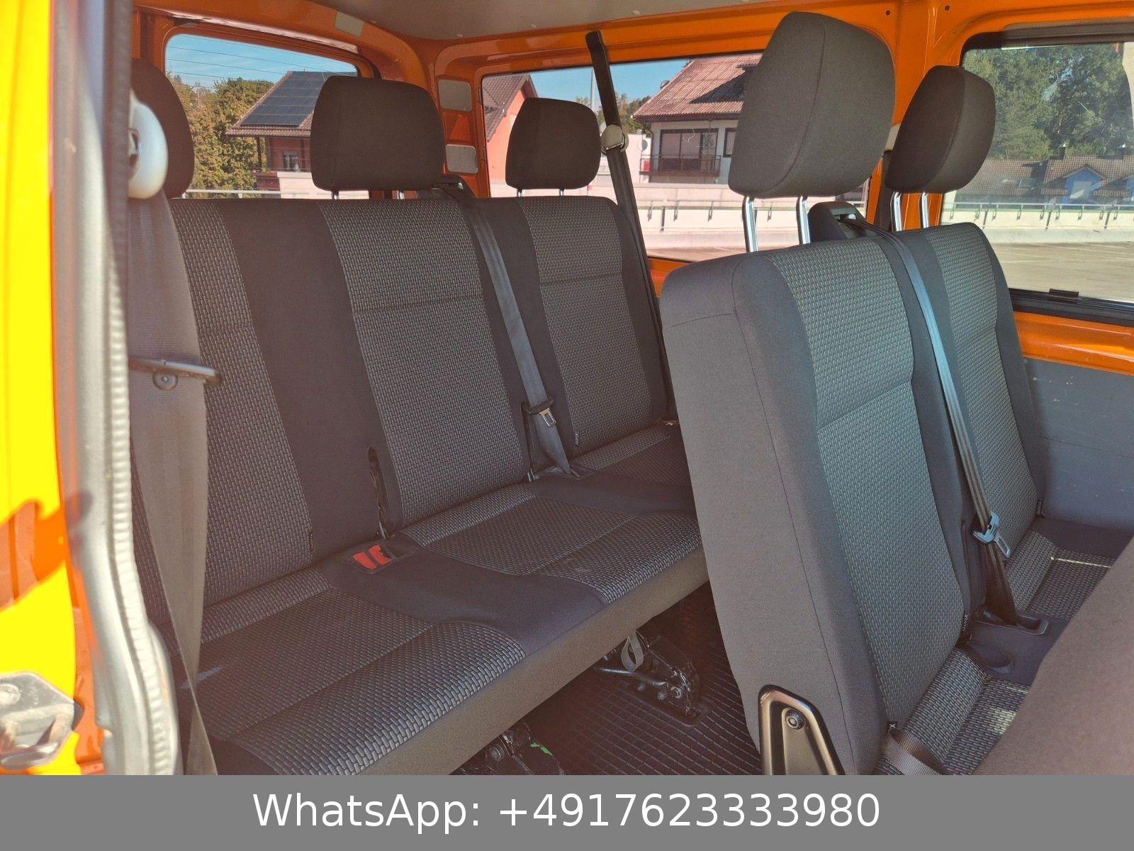 Volkswagen T6.1 Transporter Kombi lang SH 1-Hand 9-Sitzer