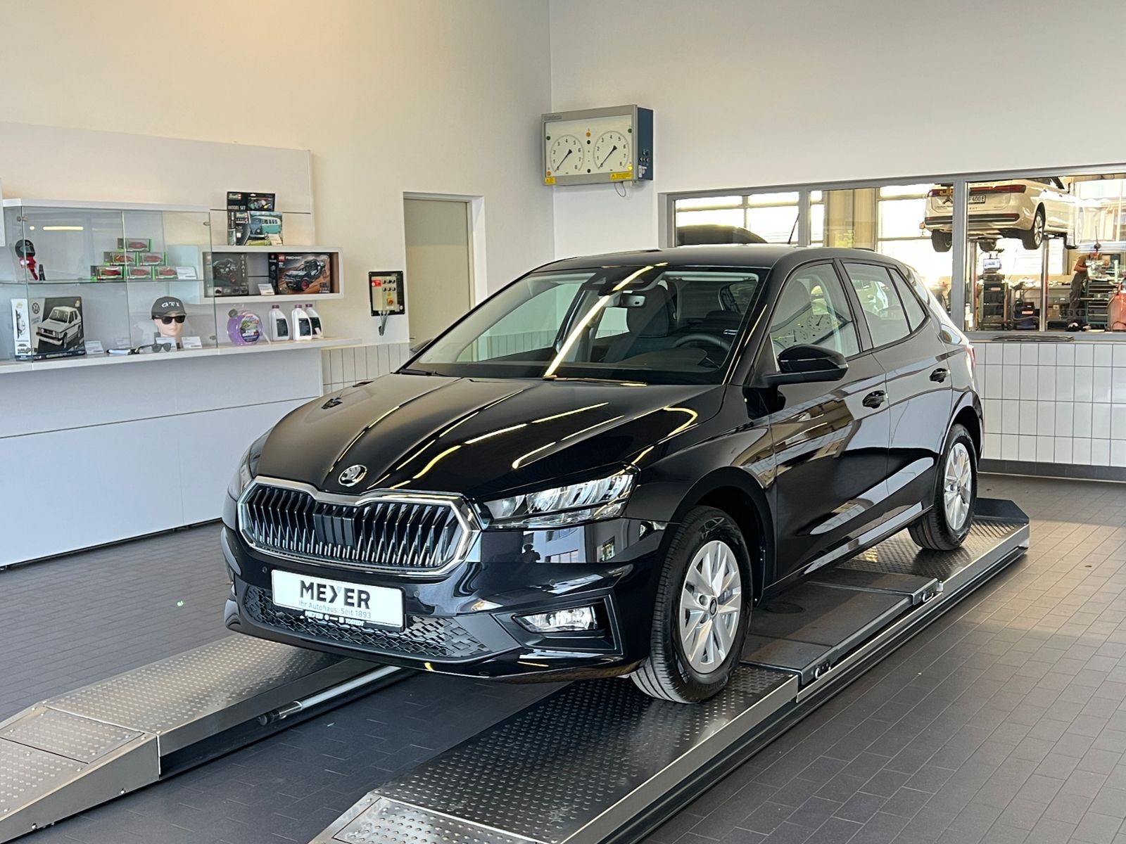 Fahrzeugabbildung SKODA Fabia Selection 1.0 TSI DSG *LED, SmartLink, Kam