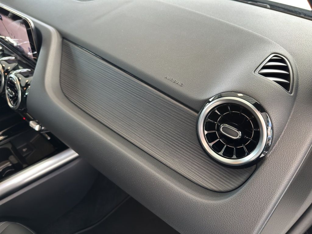 Fahrzeugabbildung Mercedes-Benz B 200 SpurH*AUT*LM*Teilled.