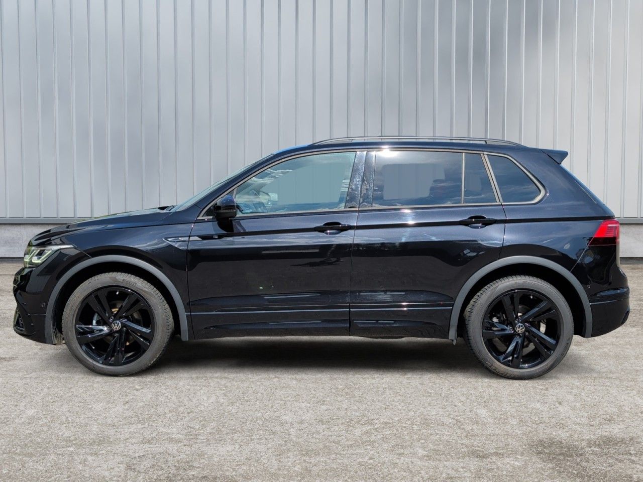 Volkswagen Tiguan R-Line 2.0 TDI Aut.+AHK+ParkAssist+Klima imagem 2