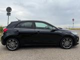 Kia Rio 1.4 Platinum Edition - Kia Rio: Platinum Edition