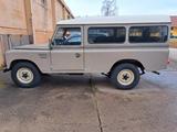 Land Rover Serie III - SANTANA - 109 - 2 türer - vollcabrio - Land Rover mit Diesel-Antrieb: 109