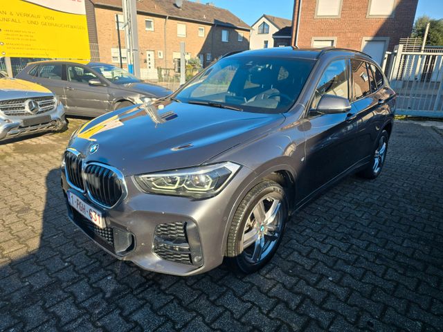 BMW X1 sDrive 18 d M Sport Head-Up Panorama Kamera