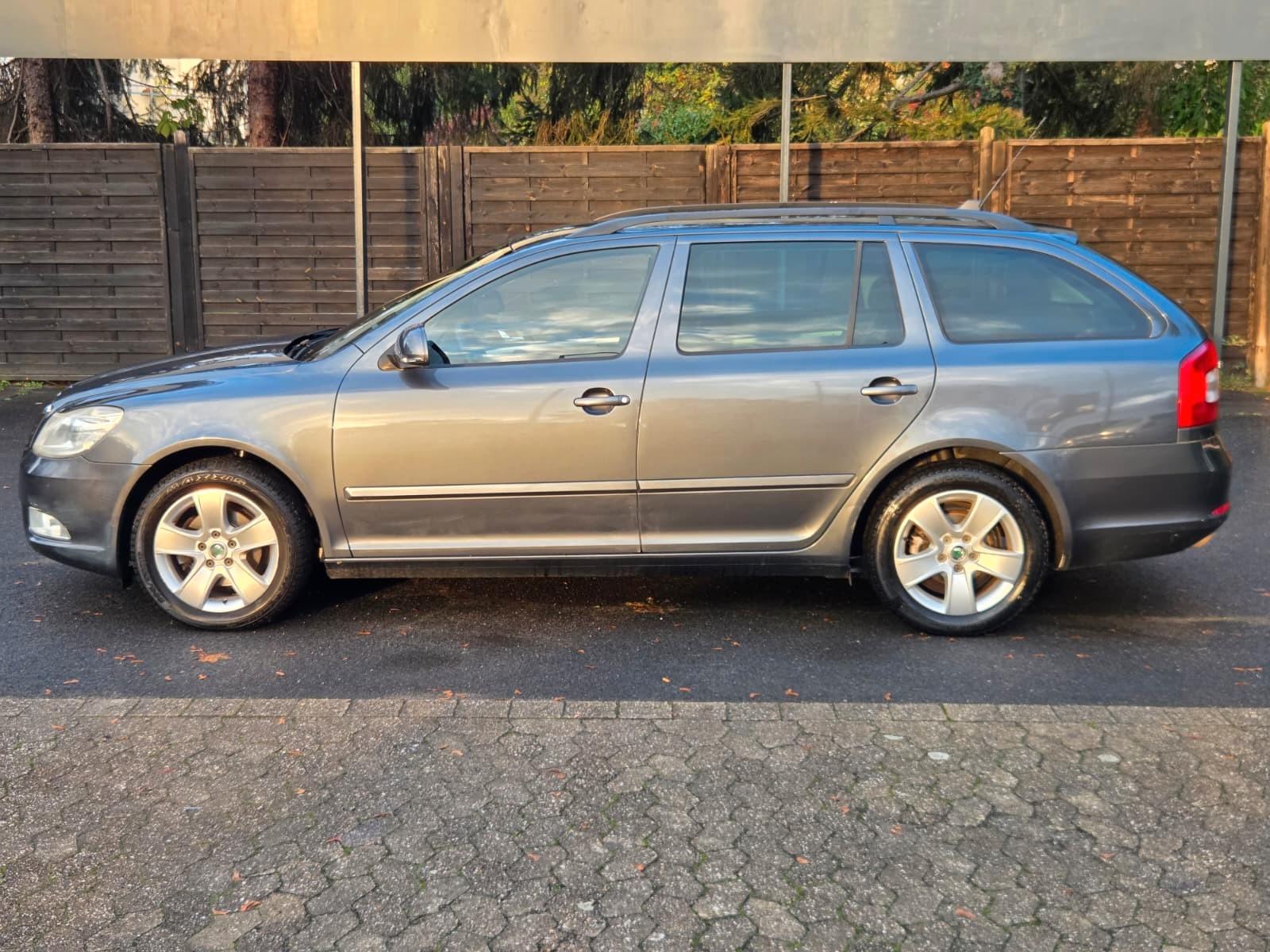 Skoda Octavia 2010 — photo 26