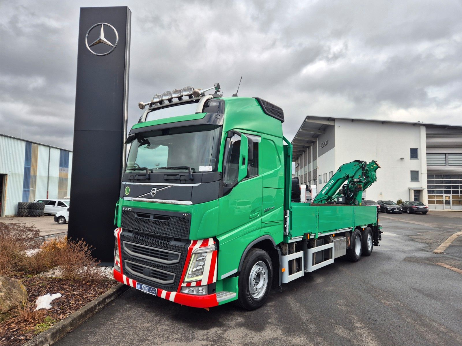 Fahrzeugabbildung Volvo FH 500 Heckkran MKG HLK341SHP Funk AHK