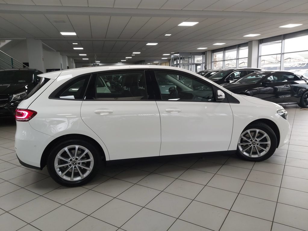 Mercedes-Benz B 220 4M MB SCHECKH 1. HAND 38 T/KM NETTO 20.300