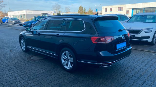 VW Passat Variant (Bild 2 von(15)