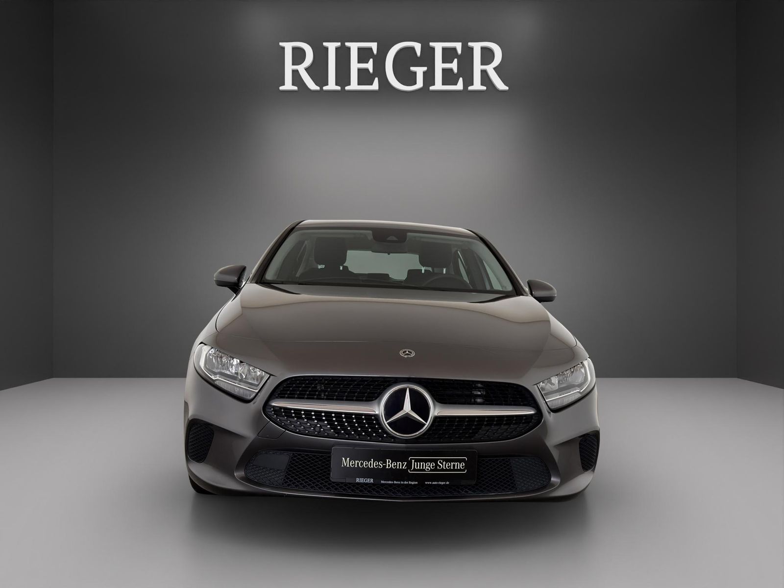 Mercedes-Benz A 200 d Style AHK DAB MBUX Advanced Navi Plus foto 2