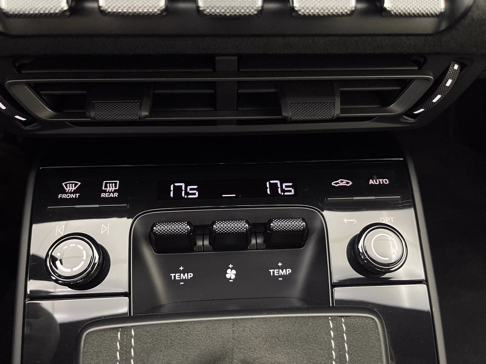 Porsche 992 GT3 RS LIFT WEISSACH PDLS CHRONO APPROV