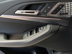 Fahrzeugabbildung BMW 218i Active Tourer M Sport -- Pano/ eSitze/ HiFi