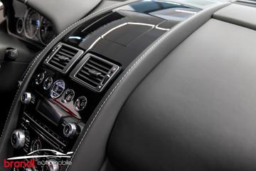 2011 Aston Martin DBS — миниатюра 25