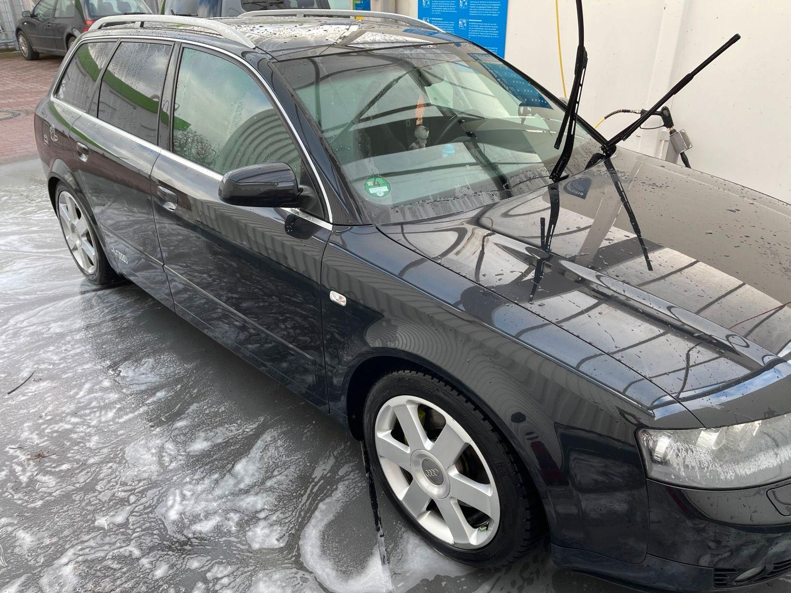 Audi A4 2004 — engine 170 HP (125kW)