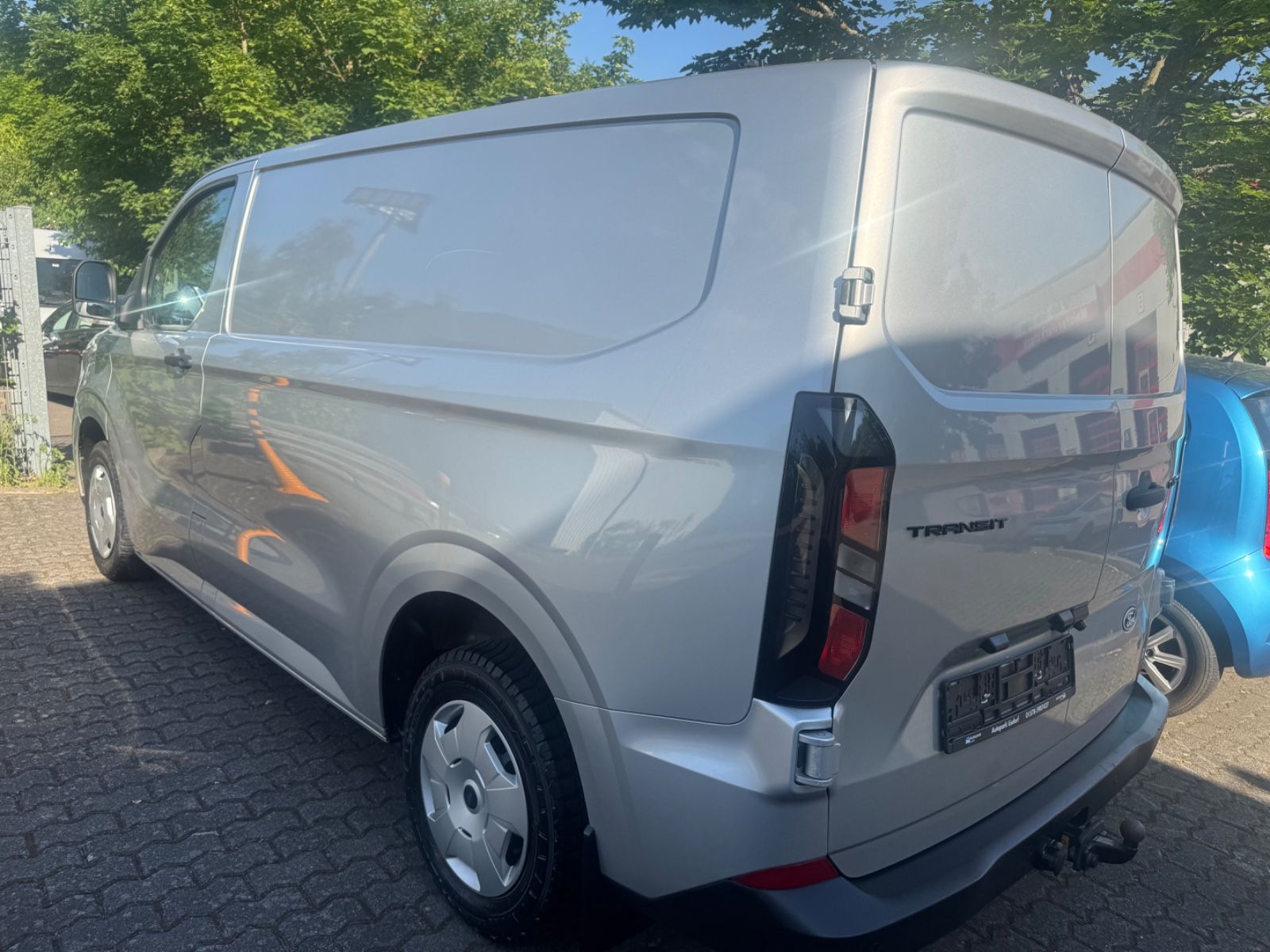 Fahrzeugabbildung Ford Transit Custom L2 LED+AHK+Kamera+Klimatronic