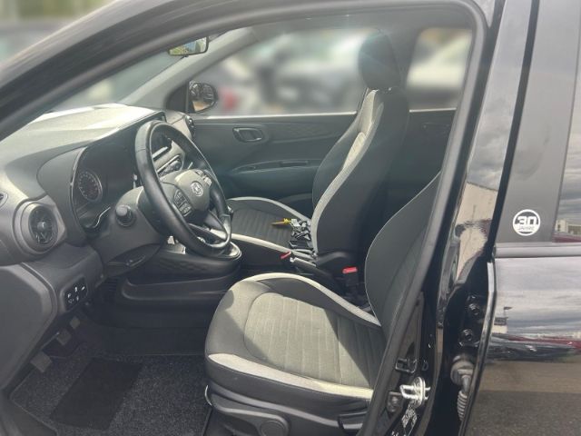 Fahrzeugabbildung Hyundai i10 Edition 30+ Navi Apple CarPlay Android Auto