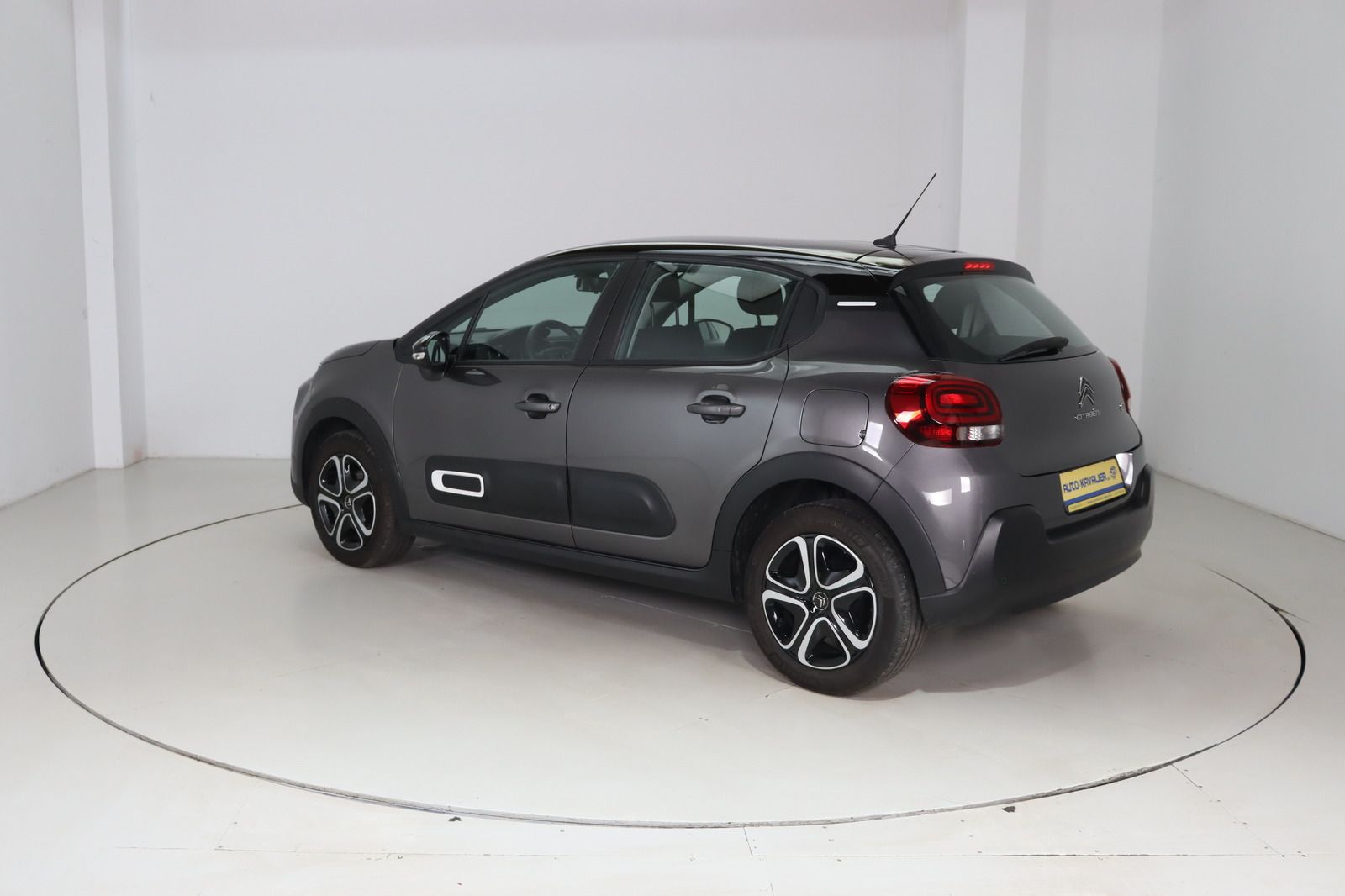 Fahrzeugabbildung Andere Citroën C3 1.2i Plus * Klimautom. * HU 08.2028